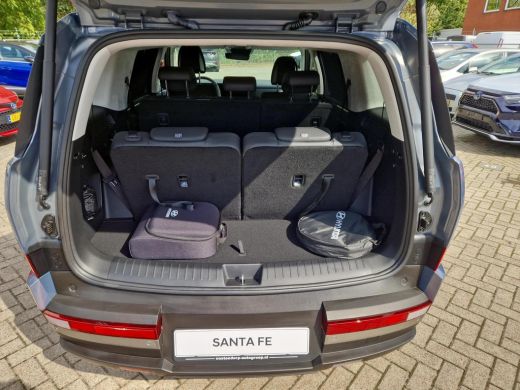 Hyundai Santa Fe 1.6 T-GDI PHEV Comfort Plus Limited 4WD 7p. ActivLease financial lease