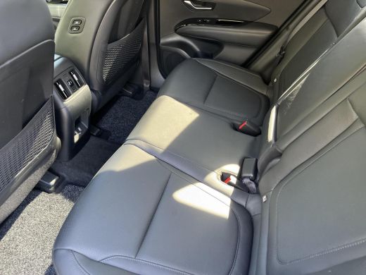 Hyundai Tucson 1.6 T-GDI PHEV Premium 4WD | Rijklaarprijs dus GEEN afleverkosten! | 360 camera | Verwarmde en ge... ActivLease financial lease