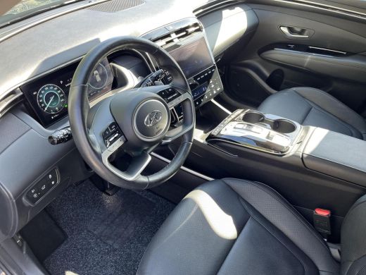 Hyundai Tucson 1.6 T-GDI PHEV Premium 4WD | Rijklaarprijs dus GEEN afleverkosten! | 360 camera | Verwarmde en ge... ActivLease financial lease