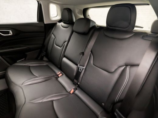 Jeep Compass 4xe 240 Plug-in Hybrid Electric S Sport 240Pk Automaat (VIRTUAL COCKPIT, APPLE CARPLAY, GROOT NAV... ActivLease financial lease