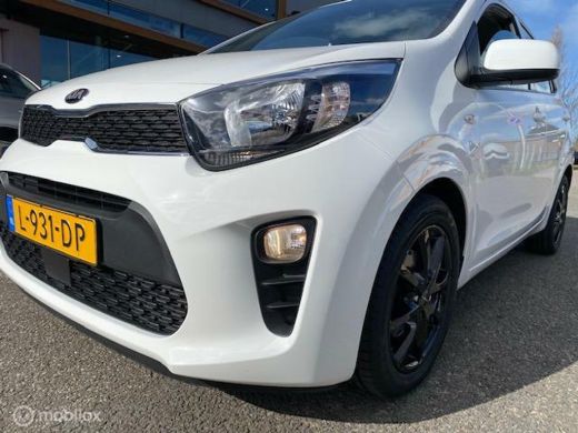 Kia Picanto 1.0 67pk Sport Velgen zwart hoogglans + nieuwe banden , Airco , Cruise controle , Bluetooth - Spo... ActivLease financial lease