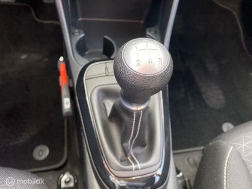 Kia Picanto 1.0 67pk Sport Velgen zwart hoogglans + nieuwe banden , Airco , Cruise controle , Bluetooth - Spo... ActivLease financial lease
