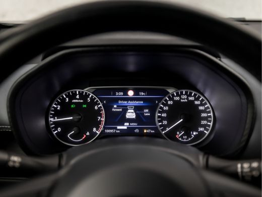Nissan Juke 1.0 DIG-T N-Connecta Sport (APPLE CARPLAY, GROOT NAVI, CAMERA, CLIMATE, SPORTSTOELEN, GETINT GLAS... ActivLease financial lease