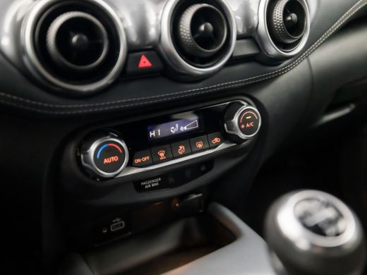 Nissan Juke 1.0 DIG-T N-Connecta Sport (APPLE CARPLAY, GROOT NAVI, CAMERA, CLIMATE, SPORTSTOELEN, GETINT GLAS... ActivLease financial lease