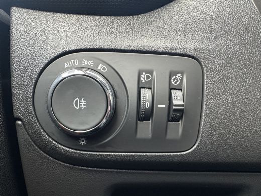 Opel Crossland 1.2 110PK Turbo GS Line | AGR-COMFORTSTOEL| NAVIGATIE| CAMERA| PARKEERSENSOREN V+A| DAB| CRUISE C... ActivLease financial lease