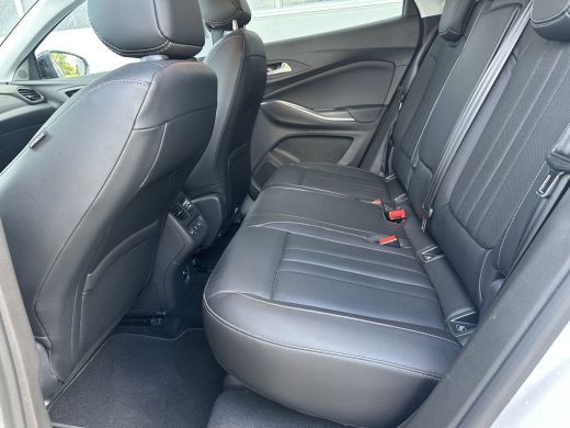 Opel Grandland X 1.2 130PK Turbo Ultimate AUTOMAAT | AGR-COMFORT STOELEN| VOORSTOEL VERWARMING/VENTILATIE| STUUR-,... ActivLease financial lease