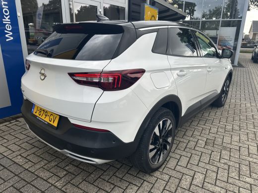 Opel Grandland X 1.2 130PK Turbo Ultimate AUTOMAAT | AGR-COMFORT STOELEN| VOORSTOEL VERWARMING/VENTILATIE| STUUR-,... ActivLease financial lease