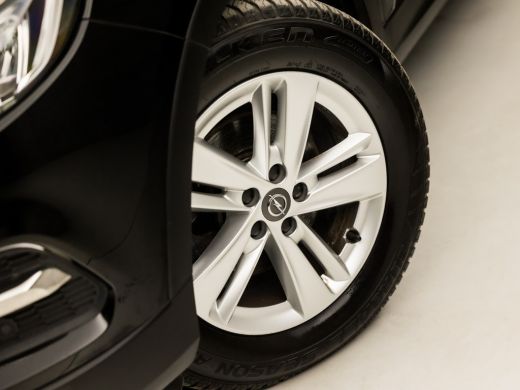 Opel Grandland X 1.2 Turbo Sport Automaat (APPLE CARPLAY, GROOT NAVI, GETINT GLAS, PARKEERSENSOREN, SPORTSTOELEN, ... ActivLease financial lease