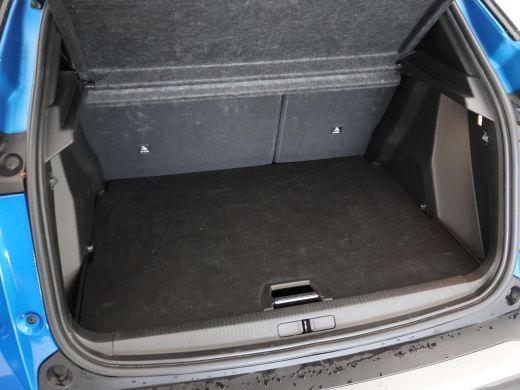 Peugeot 2008 1.2 PT 130 PK AUT. ALLURE + CAMERA | CARPLAY | DIGITALE COCKPIT | LED ActivLease financial lease