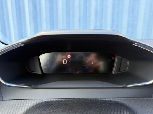 Peugeot 208 1.2 Hybrid 110 e-DCS6 Allure | Achterspoiler | Achteruitrijcamera | Camera voor ActivLease financial lease