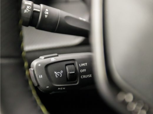 Peugeot 208 1.2 PureTech GT Sport (VIRTUAL COCKPIT, APPLE CARPLAY, GROOT NAVI, LEDER, 360 CAMERA, ADAPTIVE CR... ActivLease financial lease
