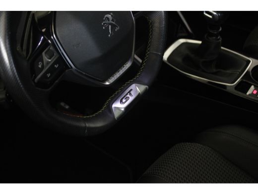 Peugeot 208 1.2 Turbo 100-PK GT-Line | NAVIGATIE | CAMERA | PANORAMADAK | CLIMATE CONTROL | ADAPTIVE CRUISE |... ActivLease financial lease