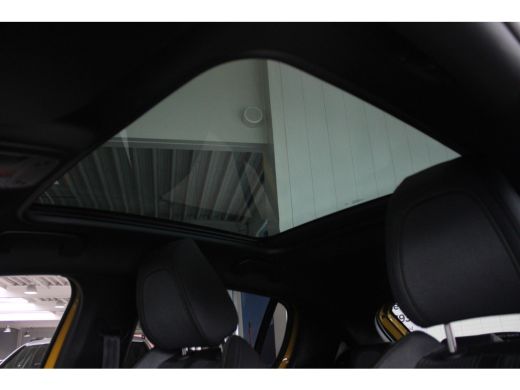 Peugeot 208 1.2 Turbo 100-PK GT-Line | NAVIGATIE | CAMERA | PANORAMADAK | CLIMATE CONTROL | ADAPTIVE CRUISE |... ActivLease financial lease