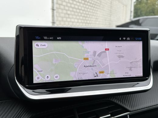 Peugeot 208 Hybrid 100 e-DCS6 Allure | Achterbank in delen neerklapbaar | Apple Carplay/Android Auto|telefoon... ActivLease financial lease