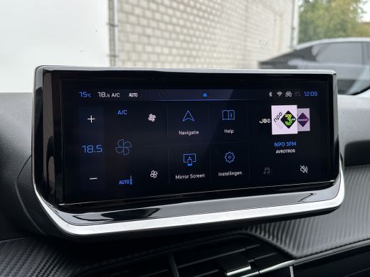 Peugeot 208 Hybrid 100 e-DCS6 Allure | Achterbank in delen neerklapbaar | Apple Carplay/Android Auto|telefoon... ActivLease financial lease