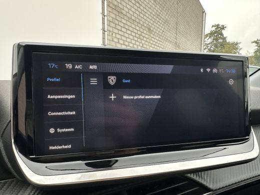 Peugeot 208 Hybrid 100 e-DCS6 Allure | Achterbank in delen neerklapbaar | Achteruitrijcamera | Apple Carplay/... ActivLease financial lease
