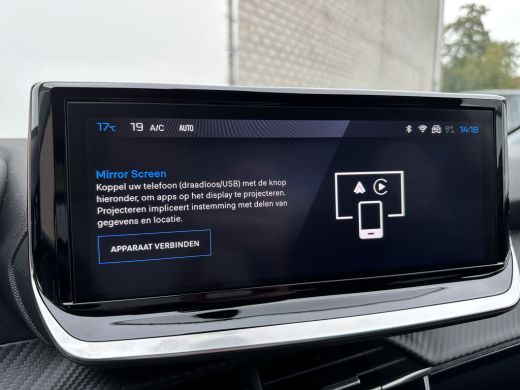 Peugeot 208 Hybrid 100 e-DCS6 Allure | Achterbank in delen neerklapbaar | Achteruitrijcamera | Apple Carplay/... ActivLease financial lease