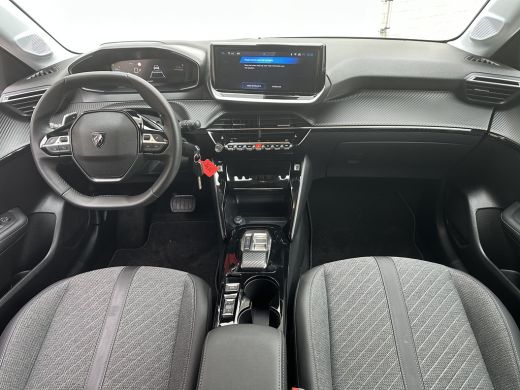 Peugeot 208 Hybrid 100 e-DCS6 Allure | Achterbank in delen neerklapbaar | Achteruitrijcamera | Apple Carplay/... ActivLease financial lease