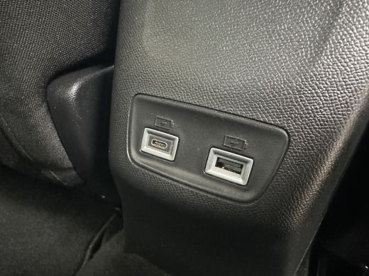 Peugeot 208 Hybrid 100 e-DCS6 Allure | Achterbank in delen neerklapbaar | Achteruitrijcamera | Apple Carplay/... ActivLease financial lease