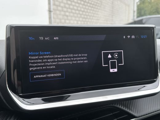 Peugeot 208 Hybrid 100 e-DCS6 Allure | Achterbank in delen neerklapbaar | Achteruitrijcamera | Apple Carplay/... ActivLease financial lease