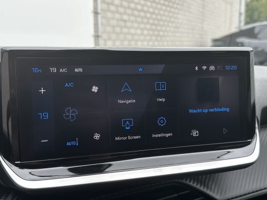 Peugeot 208 Hybrid 100 e-DCS6 Allure | Achterbank in delen neerklapbaar | Achteruitrijcamera | Apple Carplay/... ActivLease financial lease