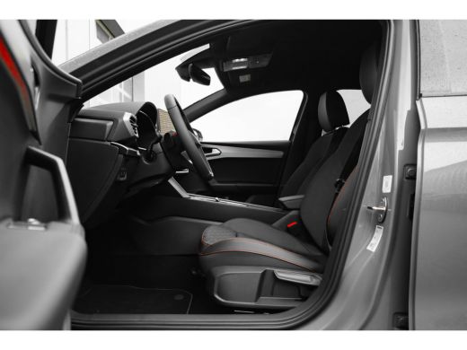 Seat Leon 1.5 TSI e-Hybrid FR Business Achteruitrijcamera | App-Connect Draadloos | Demo | ACC | 130 KM 130... ActivLease financial lease