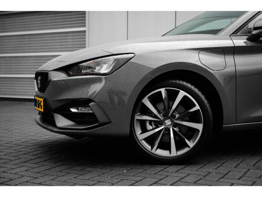 Seat Leon 1.5 TSI e-Hybrid FR Business Achteruitrijcamera | App-Connect Draadloos | Demo | ACC | 130 KM 130... ActivLease financial lease
