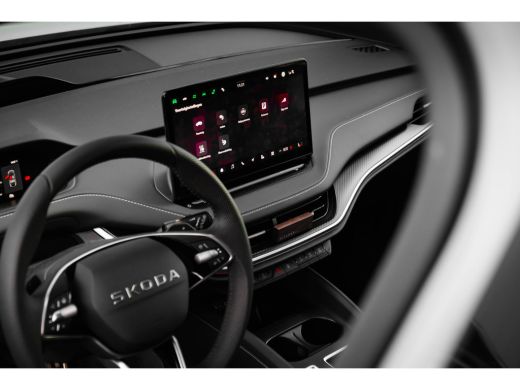 Skoda Enyaq iV iV 85 Sportline | Head-up | 21"velgen | 360 Camera | Trekhaak ActivLease financial lease