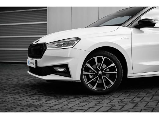 Skoda Fabia 1.0 TSI 116PK Monte Carlo DSG/AUT Camera achter | Stoelverwarming | Sfeerverlichting | PDC V+A ActivLease financial lease