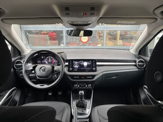 Skoda Fabia 1.0 TSI 95 pk Business Edition | Cruise control | Parkeersensoren | DAB | Apple Carplay | All sea... ActivLease financial lease