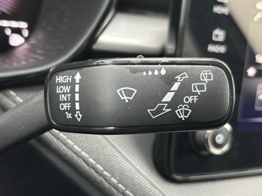 Skoda Fabia 1.0 TSI 95 pk Business Edition | Cruise control | Parkeersensoren | DAB | Apple Carplay | All sea... ActivLease financial lease