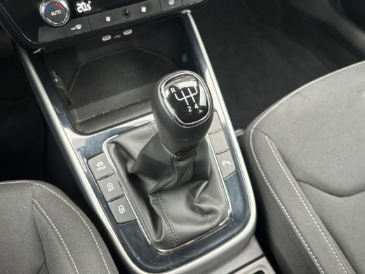 Skoda Fabia 1.0 TSI 95 pk Business Edition | Cruise control | Parkeersensoren | DAB | Apple Carplay | All sea... ActivLease financial lease