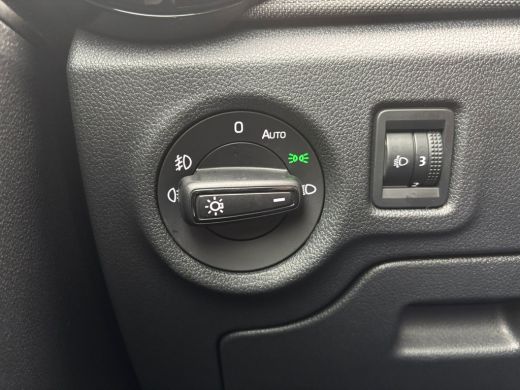 Skoda Fabia 1.0 TSI 95 pk Business Edition | Cruise control | Parkeersensoren | DAB | Apple Carplay | All sea... ActivLease financial lease