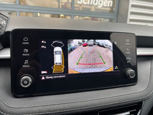 Skoda Fabia 1.0 TSI 95 pk Business Edition | Cruise control | Parkeersensoren | DAB | Apple Carplay | All sea... ActivLease financial lease