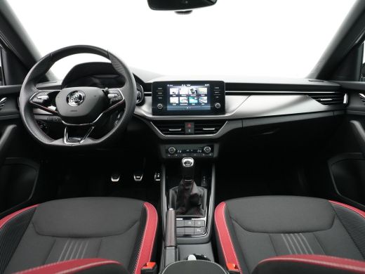 Skoda Kamiq 1.0 TSI 110pk Monte Carlo Navi via App Panorama Trekhaak Camera Side Assist Stoelverwarming Voor ... ActivLease financial lease