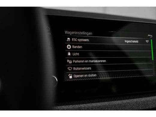 Skoda Kamiq 1.0 TSI Selection DSG 18"inch ActivLease financial lease