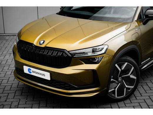 Skoda Kodiaq 1.5 TSI PHEV Sportline Business 20"inch LMV | Demo | Trekhaak ActivLease financial lease