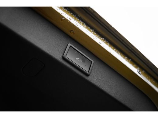 Skoda Kodiaq 1.5 TSI PHEV Sportline Business 20"inch LMV | Demo | Trekhaak ActivLease financial lease