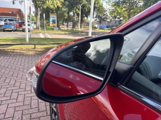 Toyota C-HR 1.8 Hybrid Style | 06-10141018 Voor meer informatie ActivLease financial lease