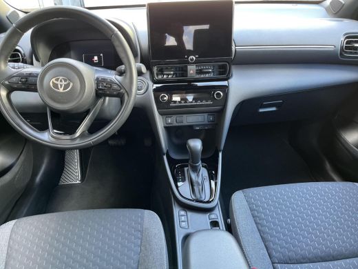 Toyota Yaris Cross 1.5 Hybrid 115 First Edition | All-in prijs | Apple/Android | Camera | Stoelverwarming | ActivLease financial lease