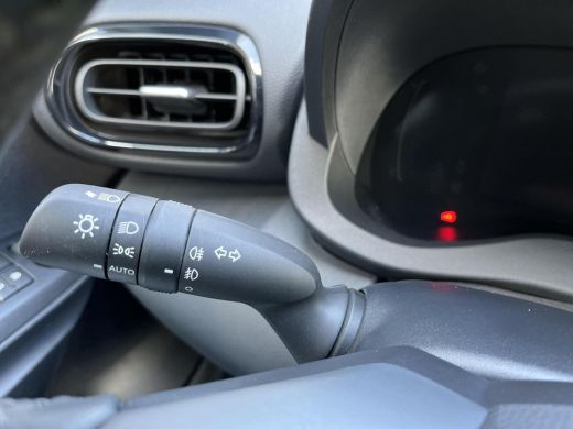 Toyota Yaris Cross 1.5 Hybrid 115 First Edition | All-in prijs | Apple/Android | Camera | Stoelverwarming | ActivLease financial lease