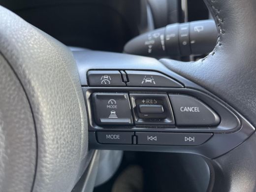 Toyota Yaris Cross 1.5 Hybrid 115 First Edition | All-in prijs | Apple/Android | Camera | Stoelverwarming | ActivLease financial lease