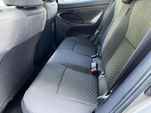Toyota Yaris Cross 1.5 Hybrid 115 First Edition | All-in prijs | Apple/Android | Camera | Stoelverwarming | ActivLease financial lease