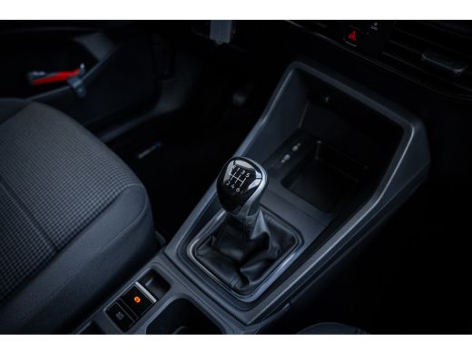 Volkswagen Caddy 2.0 TDI Comfort NAVI BY APP - TREKHAAK - BETIMMERING ActivLease financial lease