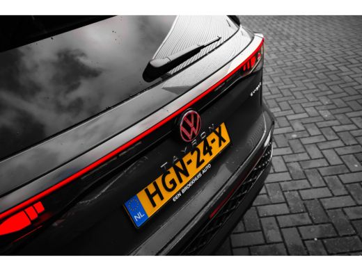 Volkswagen Tayron 1.5 eHybrid R-Line Edition | 360 camera | iQ Light | Multimedia Pakket Plus | Design Pakket | Ass... ActivLease financial lease