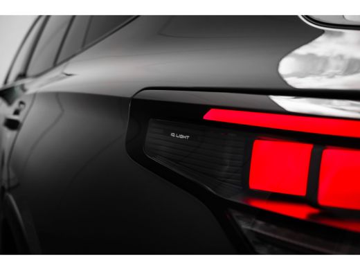 Volkswagen Tayron 1.5 eHybrid R-Line Edition | 360 camera | iQ Light | Multimedia Pakket Plus | Design Pakket | Ass... ActivLease financial lease