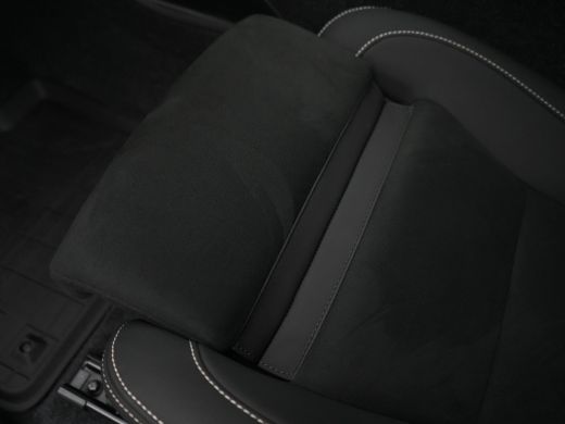 Volvo  EC40 Single Extended Range Ultra Black Edition | Harman Kardon | 360° Camera | Digitale binnenspiegel ... ActivLease financial lease