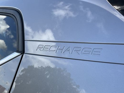 Volvo  XC40 1.5 T5 Recharge PHEV Inscription Pano Elek.Trekhaak Memory Carplay Led Plug-in! ActivLease financial lease