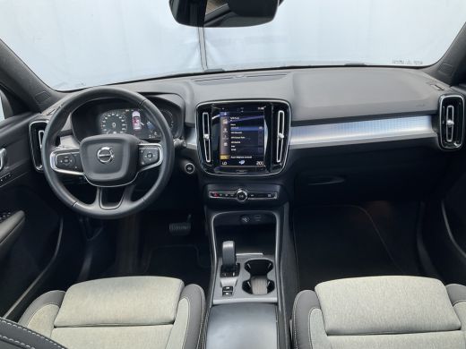 Volvo  XC40 1.5 T5 Recharge PHEV Inscription Pano Elek.Trekhaak Memory Carplay Led Plug-in! ActivLease financial lease