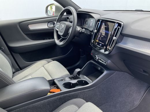 Volvo  XC40 1.5 T5 Recharge PHEV Inscription Pano Elek.Trekhaak Memory Carplay Led Plug-in! ActivLease financial lease